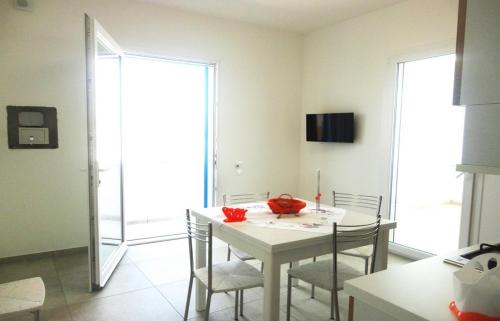 Torre San Giovanni House | Appartamento Torre San Giovanni Beethoven 27 - Verso Sud