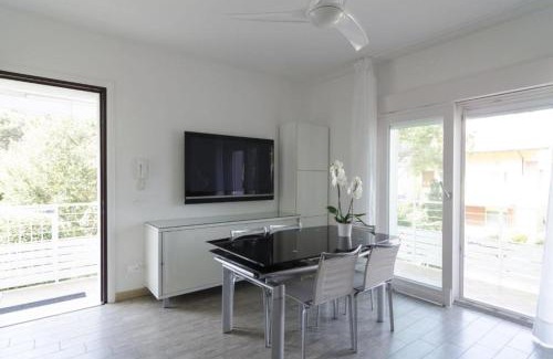 Milano Marittima Apartment | Appartamenti Federica 12P