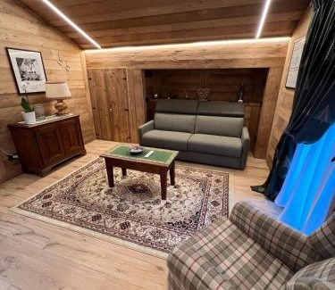 Courmayeur Apartment | Appartamento Chalet - accesso con codice