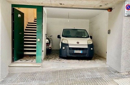 Oregina Apartment | Appartamento con box Privato a 10 Minuti dal Centro