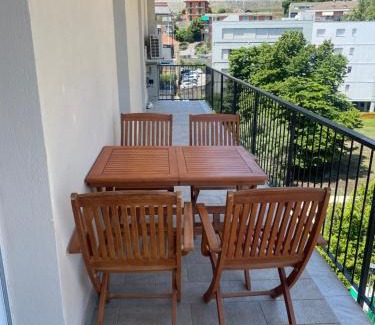 Cogoleto Apartment | Appartamento con terrazza fronte mare
