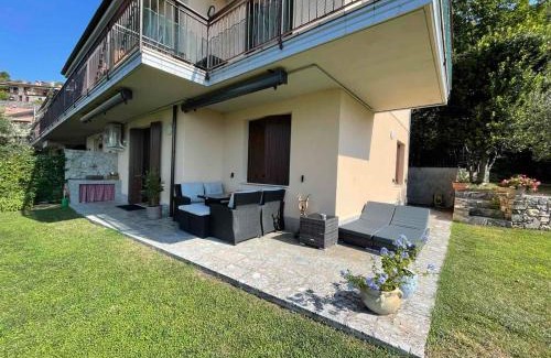 Tavernola Apartment | Appartamento Daniela
