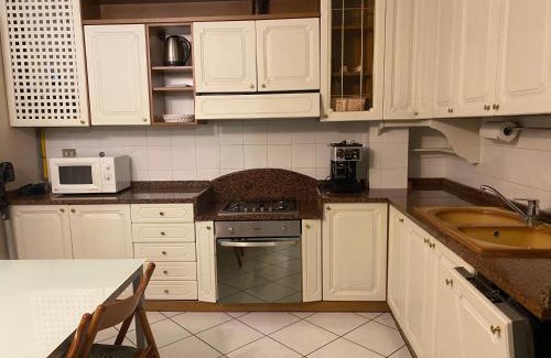 Rodengo-Saiano Apartment | Appartamento Girasoli in Franciacorta