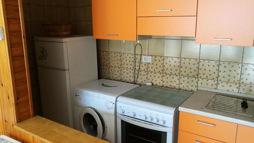 Fossacesia Marina Apartment | APPARTAMENTO ISIDE fronte spiaggia