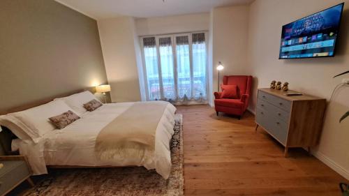 Savona Apartment | Appartamento Pertini
