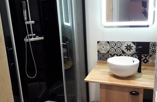 Saint-Jacques-sur-Darnetal Apartment | appartement 1ere étage dans maison individuelle