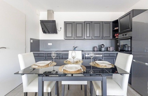 Replonges Apartment | Appartement T2 Climatisé "Le Quai 391" Vue Imprenable sur la Saône et Mâcon