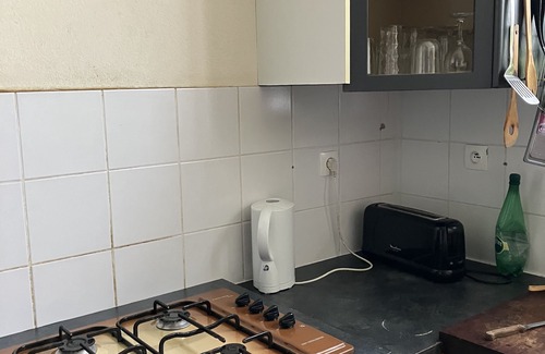 Cayenne Apartment | Appartement à Cayenne au Calme à 2,5 Kilomètres du Centre de la Ville