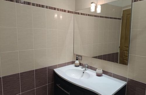 Antraigues-sur-Volane Apartment | Appartement 2 à 4 personnes