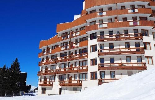 Reberty Apartment | Appartement 2 pièces avec balcon, exposé sud, aux pieds des pistes - Les Menuires - FR-1-178-81