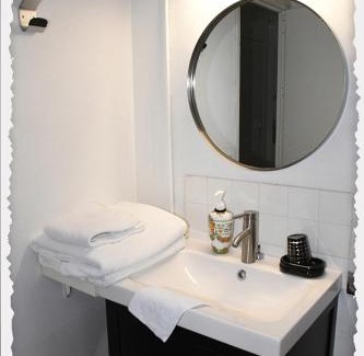 La Ferte-Saint-Cyr Apartment | Appartement 3 chambres à la Ferté Saint Cyr