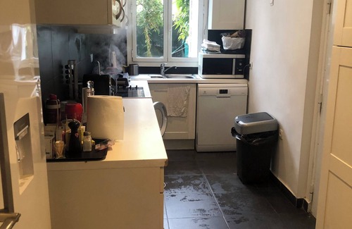 Neuilly-sur-Seine Apartment | Appartement 3 Chambres Avec Grand Jardin Privatif à 5 mn des Champs Elysées