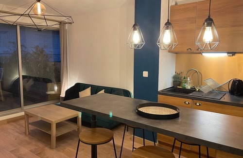 Quartier Administrations Apartment | Appartement 4 Couchages Avec Terrasse et Parking Entre Gare et Centre Ville