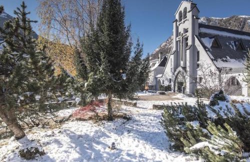 Saint-Lary-Soulan Apartment | Appartement 6 pers, centre St-Lary, 2 ch + cabine, garage, balcon, et ascenseur - FR-1-296-361