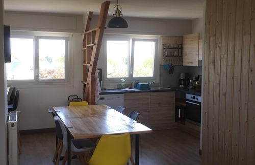 Nevez Apartment | Appartement 6 Personnes, Coeur de Bourg à 10mm de la Plage
