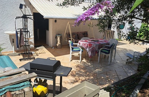 Albi Apartment | Appartement au Calme Avec Grande Terrasse Animaux de Compagnie Acceptes