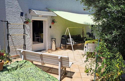 Albi Apartment | Appartement au Calme Avec Grande Terrasse Animaux de Compagnie Acceptes