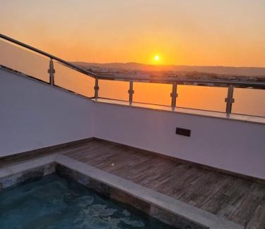 Ras Jebel Apartment | Appartement avec piscine vue sur mer