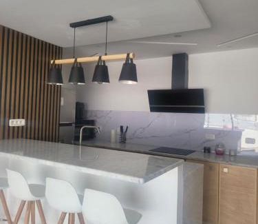 Ras Jebel Apartment | Appartement avec piscine vue sur mer