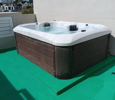 Morcellement Raffray Apartment | Appartement avec Rooftop privé et Jacuzzi