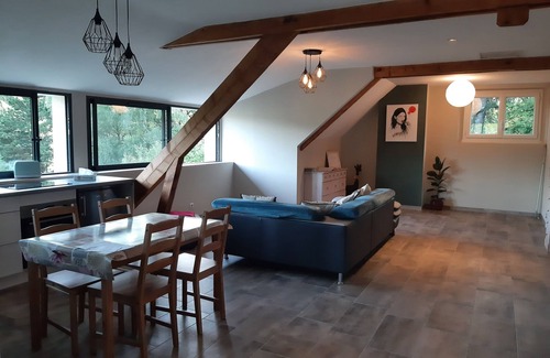 Banassac Apartment | Appartement Chaleureux Avec Jacuzzi