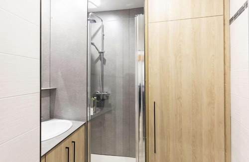 Cauterets Apartment | Appartement central 4-6 pers, RDC, bien équipé, proche télécabine et commodités. - FR-1-401-230