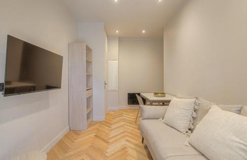 Ecully Apartment | Appartement contemporain au calme, Ecully