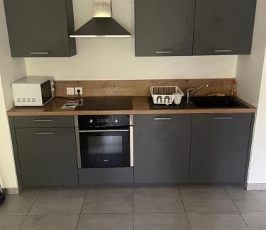 Croix-d'Argent Apartment | Appartement cozy, 2 chambres en plein cœur de Montpellier