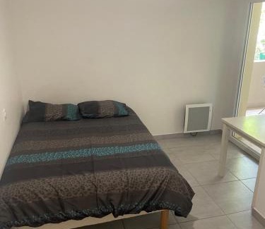 Croix-d'Argent Apartment | Appartement cozy, 2 chambres en plein cœur de Montpellier