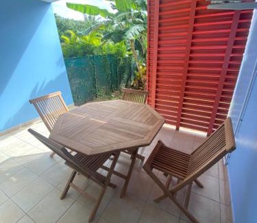 Saint-Andre Apartment | Appartement F2 avec piscine