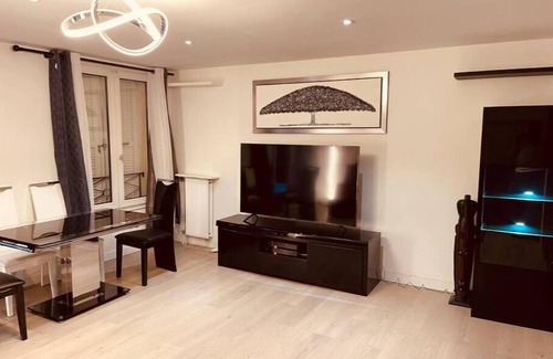 Saint-Gratien Apartment | Appartement F3 Proche de la Gare