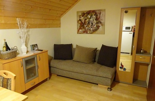 Schoeder Apartment | Appartement/fewo, Dusche Oder Bad, WC, 1 Schlafrau - Wedam Ronald - "apartment zum Wasserfall"
