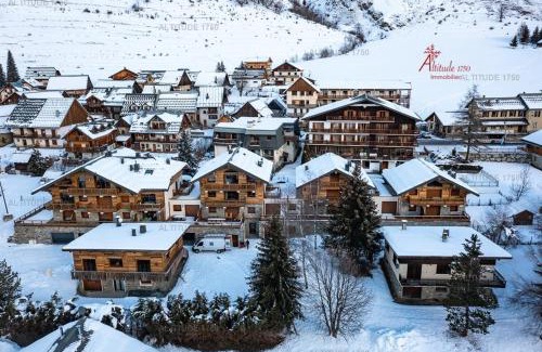 Saint-Sorlin-d'Arves Apartment | Appartement neuf et spacieux au cœur du village avec sauna