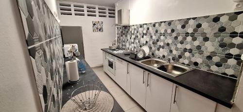 Basse-Terre Apartment | Appartement Kréol Flat