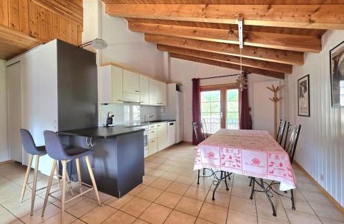 Saint-Martin Apartment | Appartement l'Arzinol avec vue panoramique, St-Martin VS, Val d'Hérens