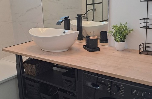 Troyes Apartment | Appartement Le Gambetta - Centre Ville Troyes # Wifi