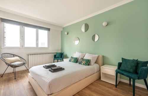 Puteaux Apartment | Appartement luxueux vue Tour Eiffel - Defense