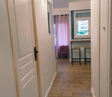 Franconville Apartment | Appartement meublé Franconville 30m2