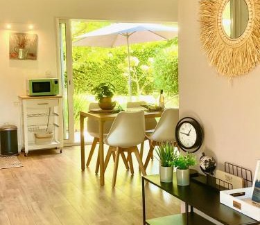 Althen-des-Paluds Apartment | Appartement neuf et au calme proche Avignon