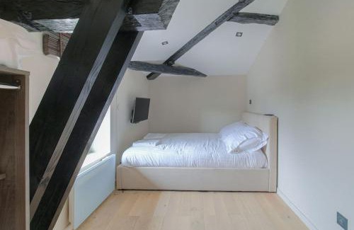 La Tour-de-Salvagny Apartment | Appartement paisible et confortable, Salvagny