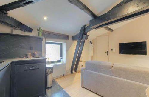 La Tour-de-Salvagny Apartment | Appartement paisible et confortable, Salvagny
