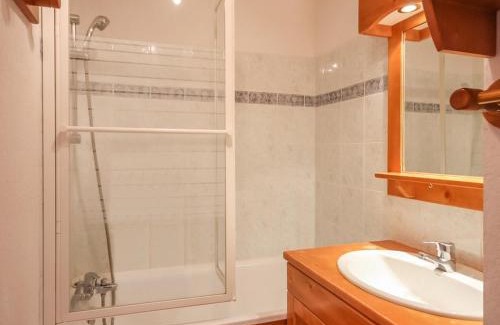 Les Eucherts Apartment | Appartement près des pistes avec WIFI gratuit et balcon - FR-1-275-133