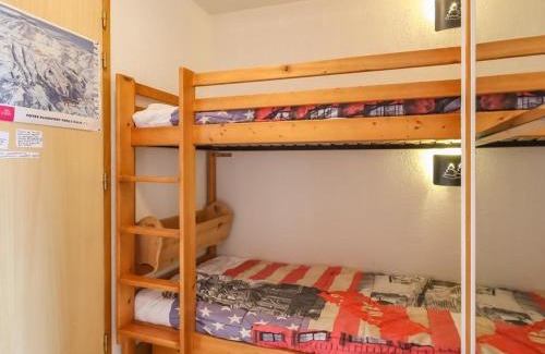 Les Eucherts Apartment | Appartement près des pistes avec WIFI gratuit et balcon - FR-1-275-133