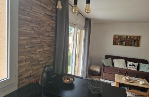 Esquieze-Sere Apartment | Appartement rénové proche de Luz Saint Sauveur 1chambre et 1 coin cabine