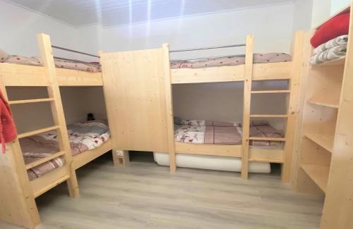 Samoens Apartment | Appartement rénové avec mezzanine et balcon au cœur de Samoëns, idéal pour famille nombreuse - FR-1-624-69