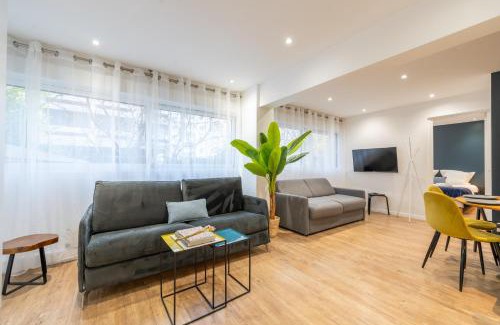 Quartier des Grandes-Carrieres Apartment | Appartement Sacré Cœur - Cottages 1