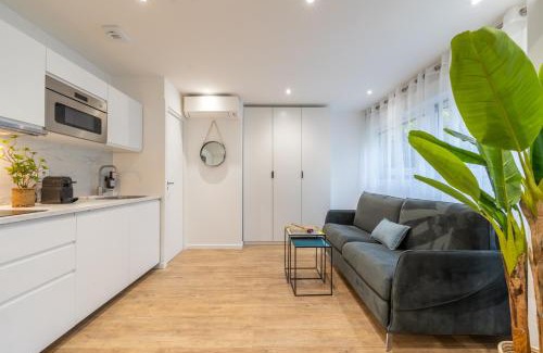 Quartier des Grandes-Carrieres Apartment | Appartement Sacré Cœur - Cottages 1
