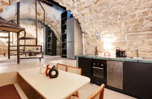 Quartier Sainte-Avoye Apartment | Appartement Spacieux - 3BR 6P - Marais