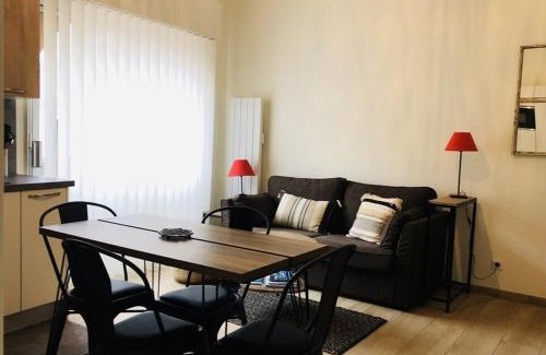 Arcachon Apartment | Appartement T2 Arcachon Centre, 300m Plage, Rénové, Parking Inclus - FR-1-433-59