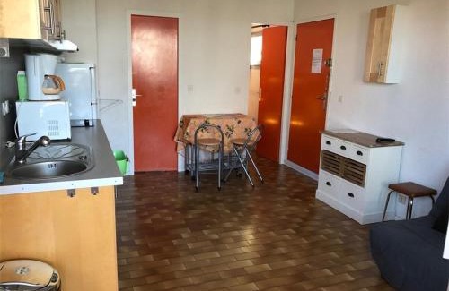 Port Leucate Apartment | Appartement T2 Cabine 6 pers en bord de mer, parking privé, proche commerces et plage - Leucate - FR-1-81-49